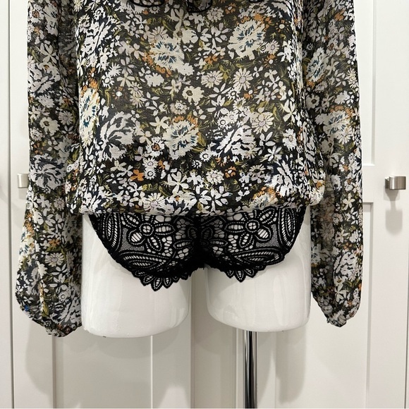 Intimately Free People Say It To Me Floral Bodysuit Size Medium - Picture 7 of 13